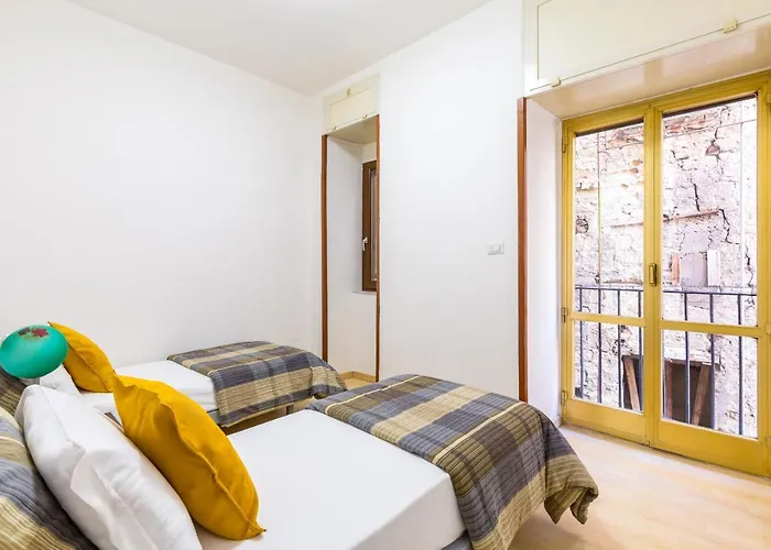Al Borgo Orefici Apartment by Wonderful Italy